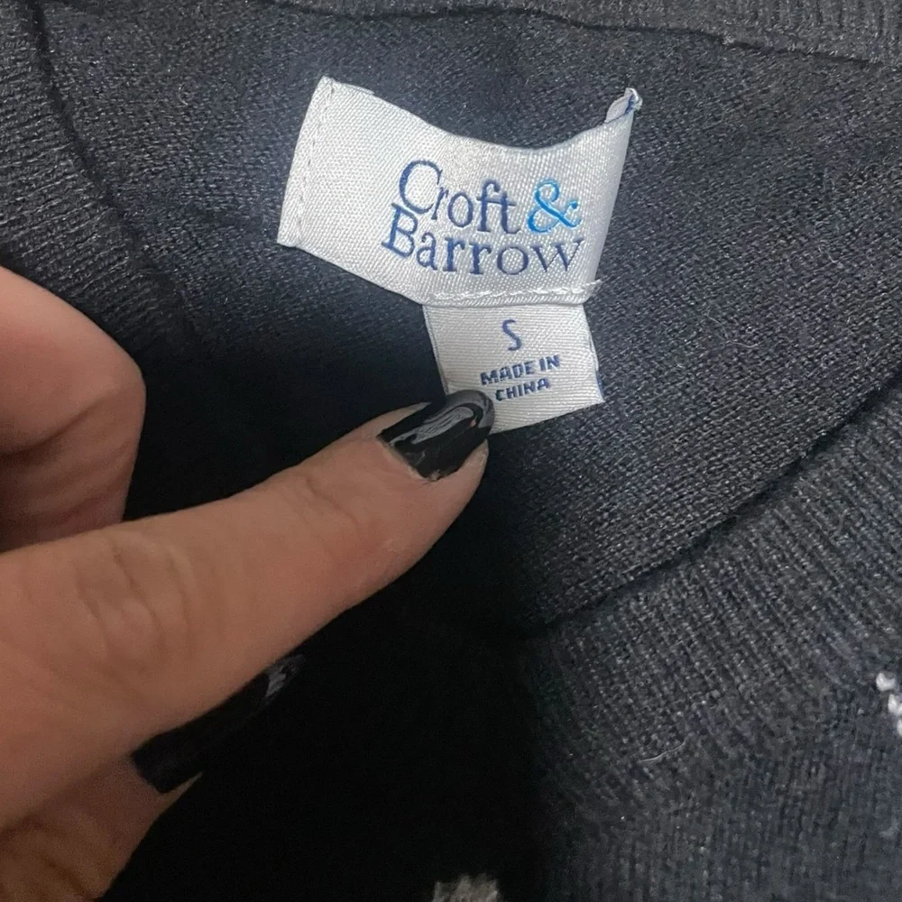 Croft & Barrow men’s small Argyle sweater. 
Black, gray, white. - Picture 4 of 6